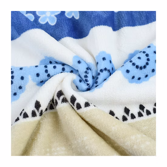 Couverture en tricot torsadé à pois pour bébé
